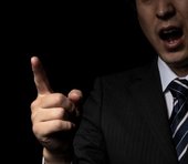 「採ってはいけない人を見極める」「給与で選ぶ人とは働きたくない」相次ぐ人事担当者の“ツイート炎上”。なぜ彼らは社名を晒してSNS上でドヤるのか