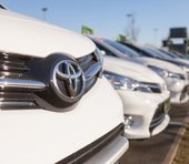 トヨタもサブスクリプションビジネスに参入。いま起きているビジネスモデルの変革とは＝八木翼