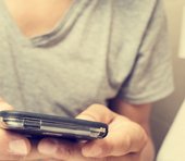 トイレに行きすぎのあの人はもしや？日本で急増する隠れトレーダーの真実