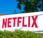 Netflix、なぜコロナ追い風のはずが失速？2つの要因と新規加入増の秘策＝シバタナオキ