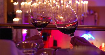 政府が国産ワインの品質を保証する新法制定へ！ってことはワイン関連企業に注目！