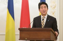 Drop of Light / Shutterstock.com