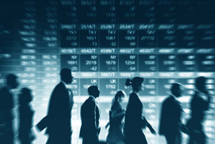 18320円直行か週末17300円の2コース　日銀後の下げはいつものこと＝橋本明男