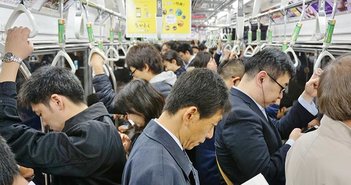 EQRoy / Shutterstock.com