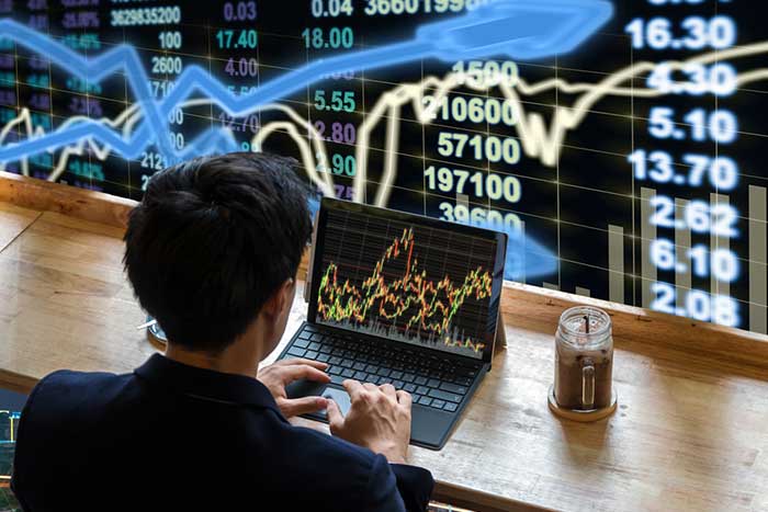 アベノミクス相場の総仕上げ「大型株祭り」が始まろうとしている(11/10)＝Mrブライアン