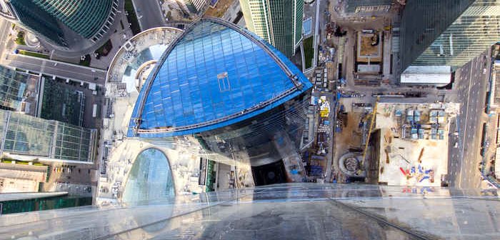 170317skyscraper To look down_eye