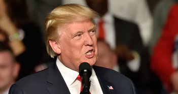 Evan El-Amin / Shutterstock.com