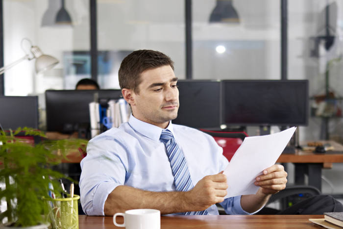 「人手不足を嘆く企業」と「結婚できない女」は全く同じ!? ツイッターで話題