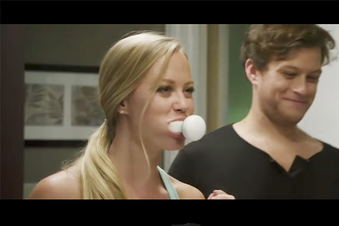 歯磨きタイムを10秒に短縮！ 全自動「歯洗浄マウスピース」はどこまで便利なのか？