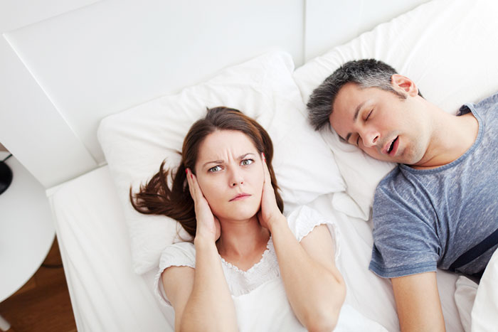 「旦那のイビキ」をリミックス。騒音に堪りかねた嫁がニューシングル発表！
