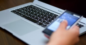 DeNA（2432）買い