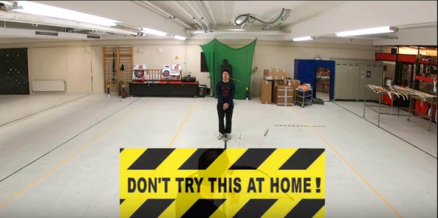 出典:YouTube(larsandersen23)