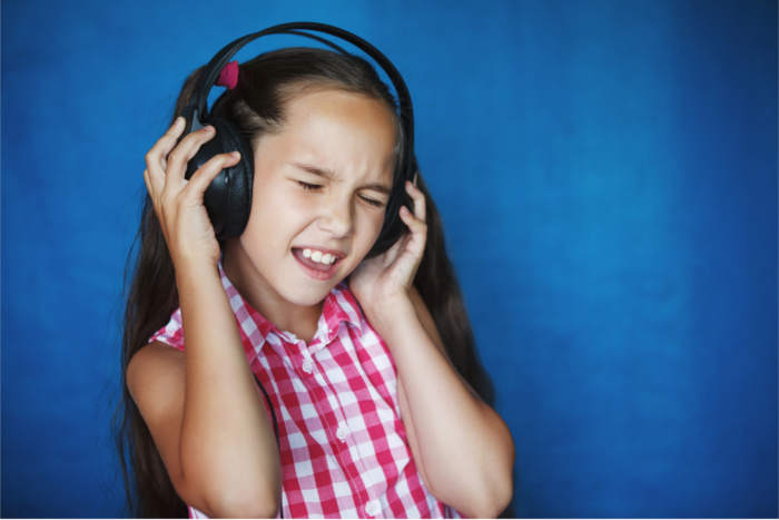 デキる投資家なら聞き分けたい「21kHzのモスキート音」で耳年齢をチェックしよう