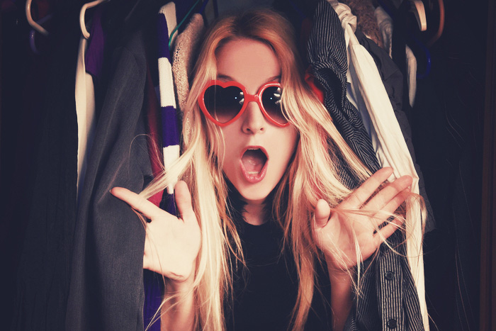 「男の隠れ家」を見事に実現。狭いクローゼットが時を忘れる夢の空間に！