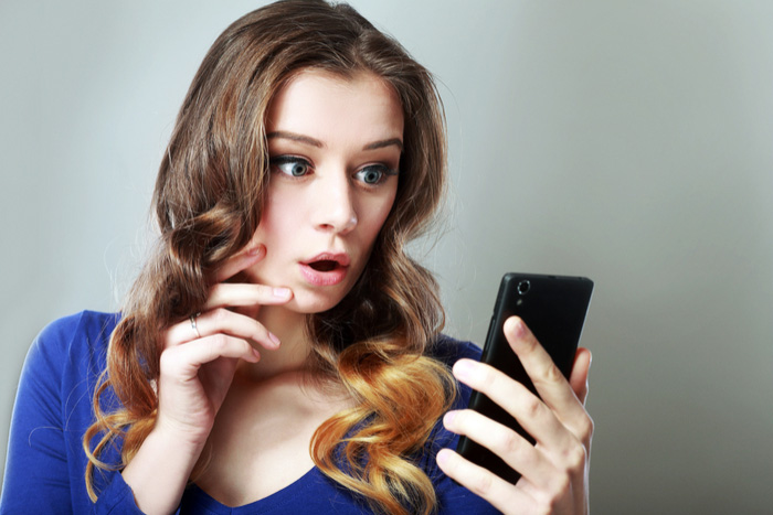 【返品不可】メルカリに祖父の遺品アイテム「呪いの仮面」が出品される！