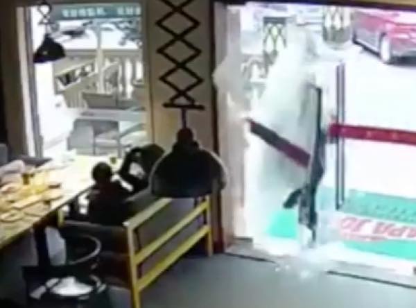 出典：YouTube（People’s Daily, China 人民日报）