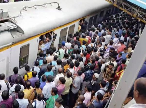 出典:LiveLeak(NewsFlare)