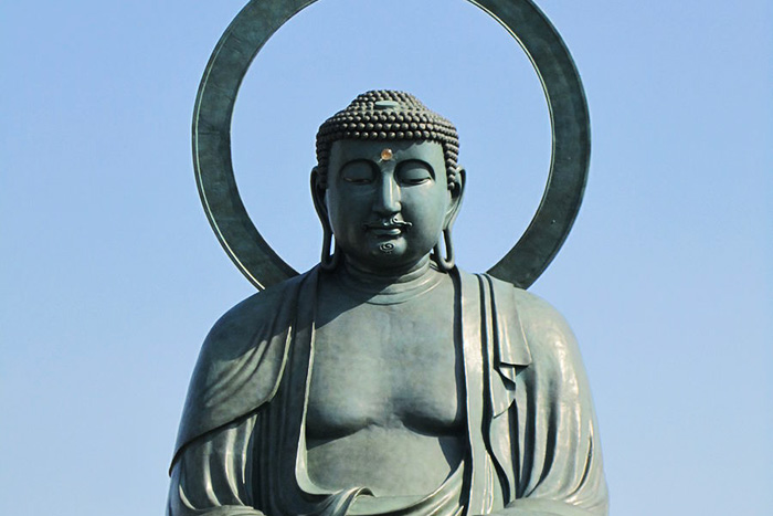 母、爆笑！ 雪に埋もれた「大仏様」を見た息子からの一言が秀逸すぎる