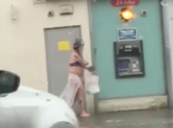 出典：YouTube（ViralVideoUK）