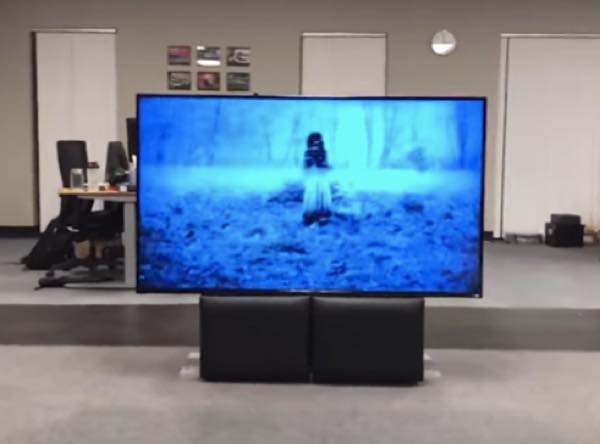  出典：YouTube（Abhishek Singh）