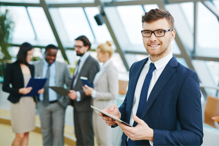 ビジネス書の「デキる男は○○だ」を全部あわせたら…とんでもない変態ができた！