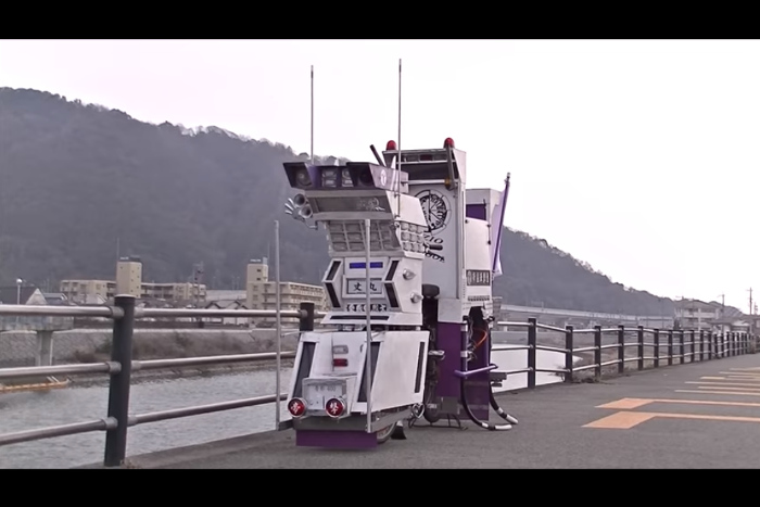 トラック野郎に憧れて。デコトラならぬ「デコチャリ」の引退動画が哀愁漂う…！