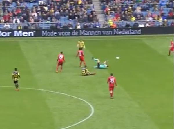 出典：YouTube（FCTwenteTV）