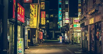 外国人観光客の不満「日本の夜はつまらん」を解決する秘策はあるか？＝街