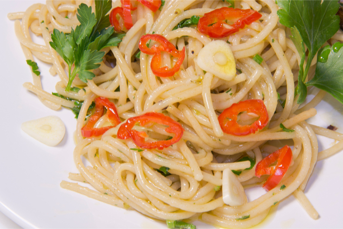 値引きシールで大事件！ 100円のパスタが「100円引き」で、いくらになる？