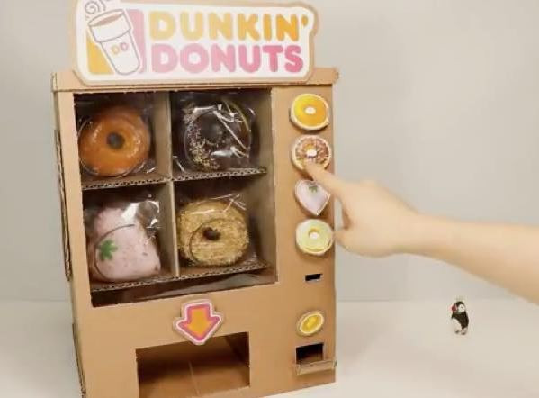 出典：YouTube（ViralHog）