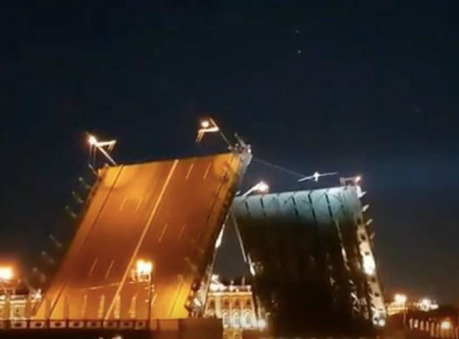 出典：YouTube（ViralVideoUK）