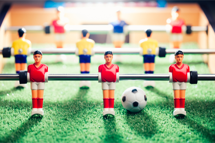 Ｗ杯に匹敵する盛り上がり！ テーブルサッカー世界王者vs９人の一般人、どうなる？