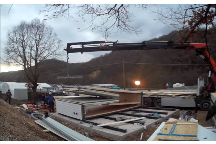 たった６時間で家が建つ！ 総工費３６０万円の激安「耐震住宅」が爆誕♪