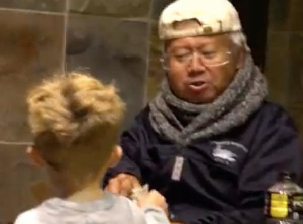 出典：YouTube（Yes Theory）