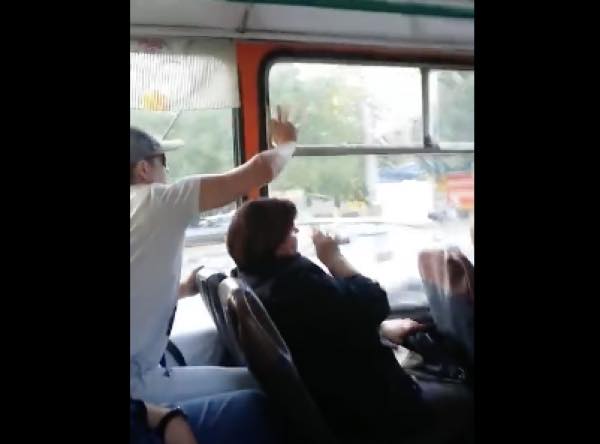 出典:YouTube(ViralHog)