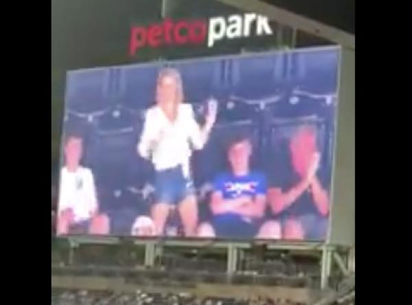 出典:Twitter(@RendonRudy)