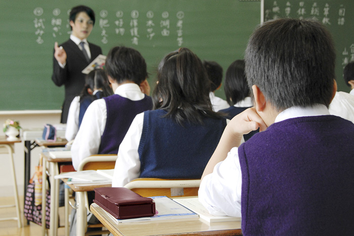 日本の学校は「サラリーマン量産工場」。これでは１億円を稼ぐ人材は育たない＝午堂登紀雄
