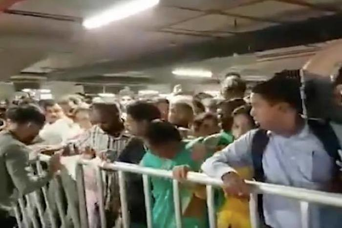 出典：YouTube（LeHuffPost）