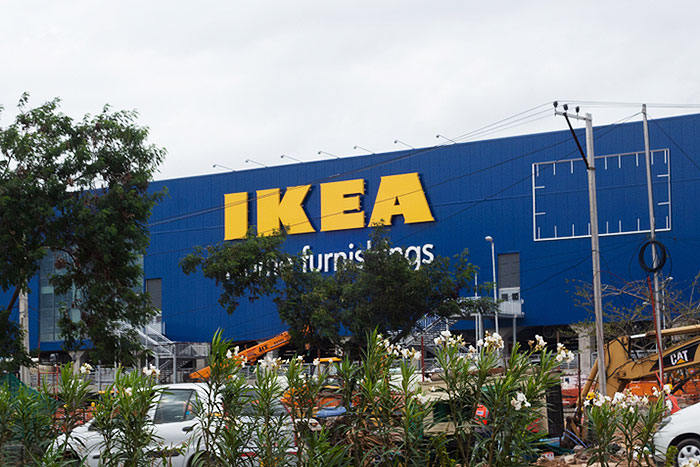 人口急増中のインドに「IKEA」が初出店。客殺到で店内は地獄絵図に…！
