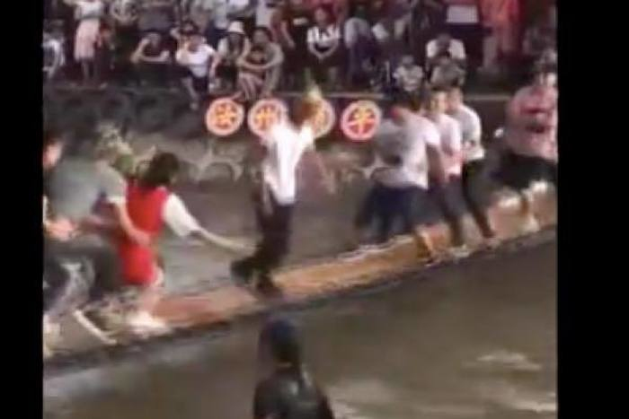 出典:LiveLeak(spud4x)