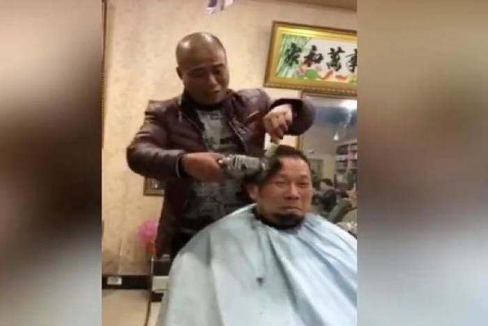 出典：LiveLeak（NewsFlare）