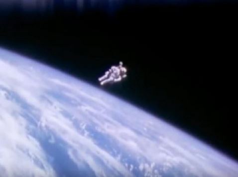 出典:YouTube(ViralHog)