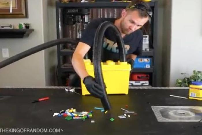 出典：YouTube（The King of Random）