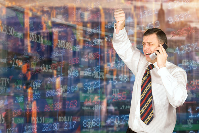 日経平均、一時1000円安へ。米株史上3番目の下げを受け日本株は全面株安(10/11)