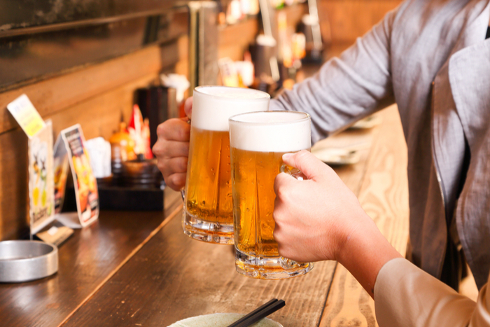 俳優・佐藤二朗さんが居酒屋で見かけたカップルに向けた言葉が素敵すぎる♪