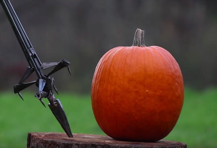 男子がときめくギミック！ 職人が本気で作った「ゾンビ用の武器」がスゴい