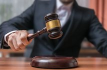 ホーキング博士の遺品が競売に? あの車椅子や勲章を遺族が売り払う事情とは=浜田和幸 20181112hamada_eye