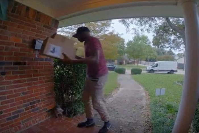 出典：YouTube（ViralHog）