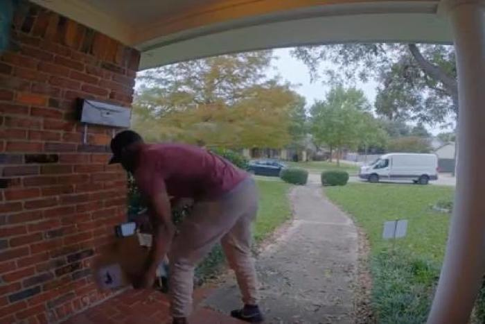 出典：YouTube（ViralHog）