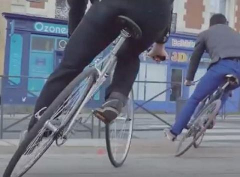 出典：YouTube（Trocadero Fixie）